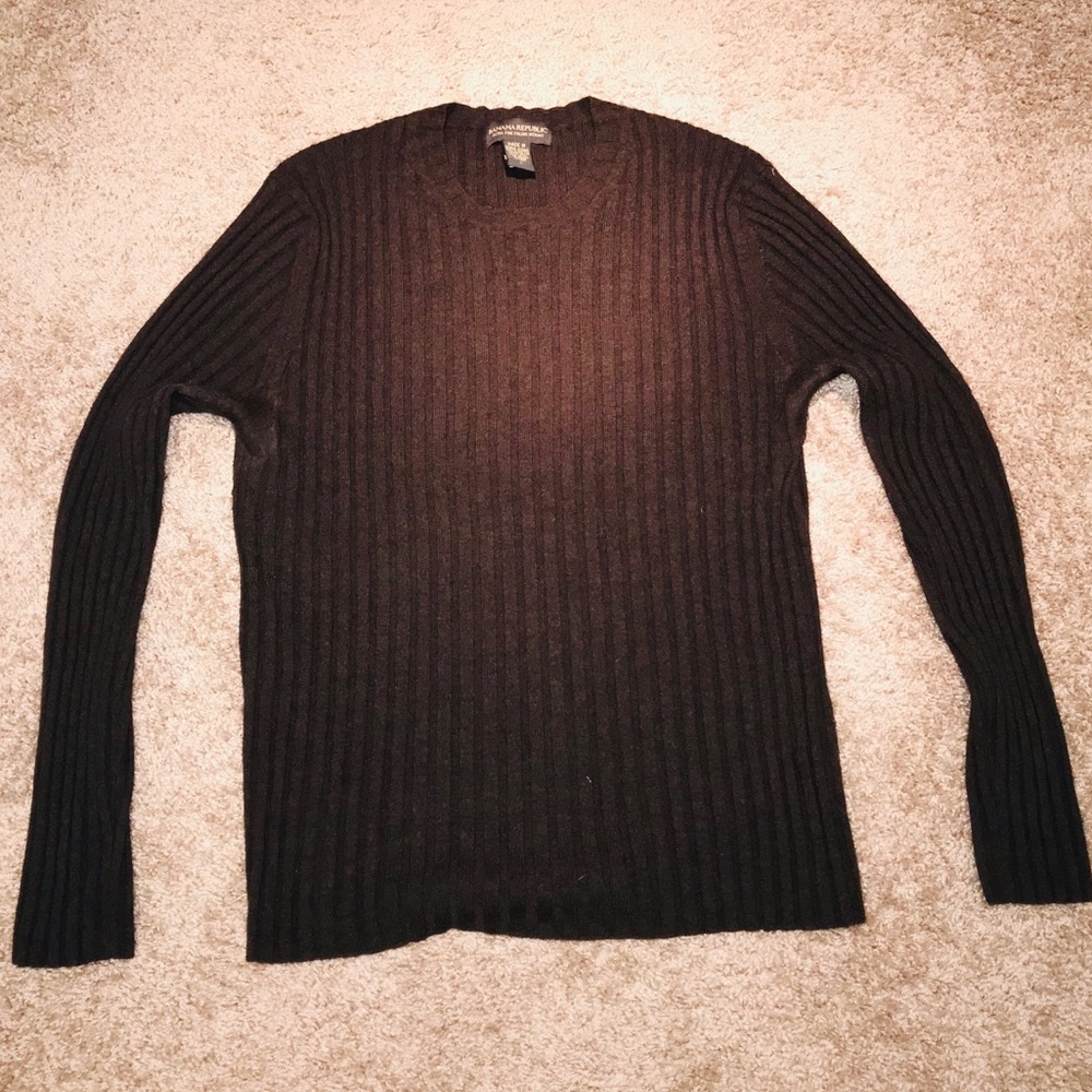 BANANA REPUBLIC SWEATER LARGE